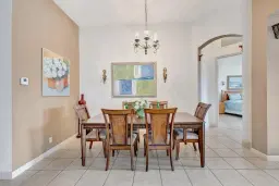 Picture of 305 NW Somerset Circle, Port St Lucie, FL 34983