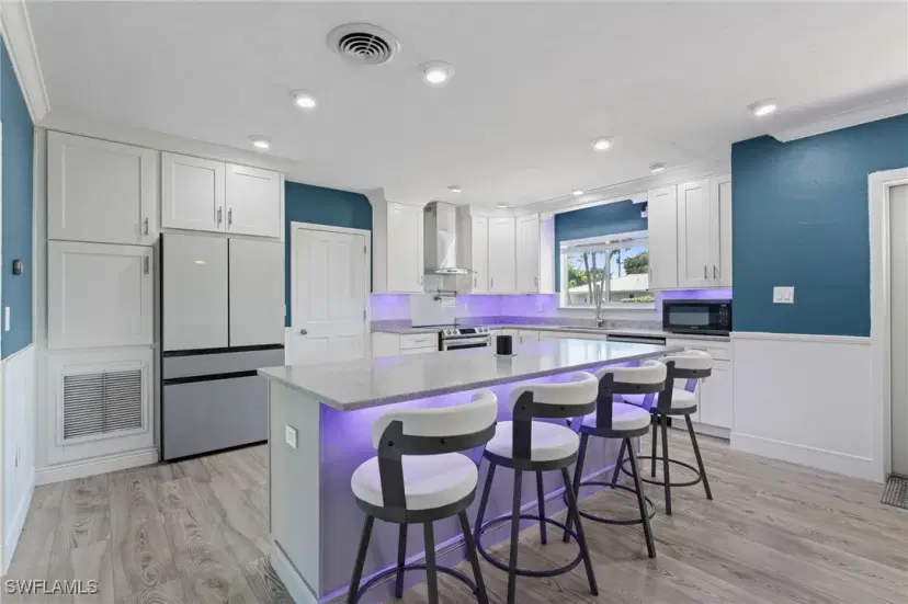 Picture of 549 Peck Ave, Fort Myers FL 33919