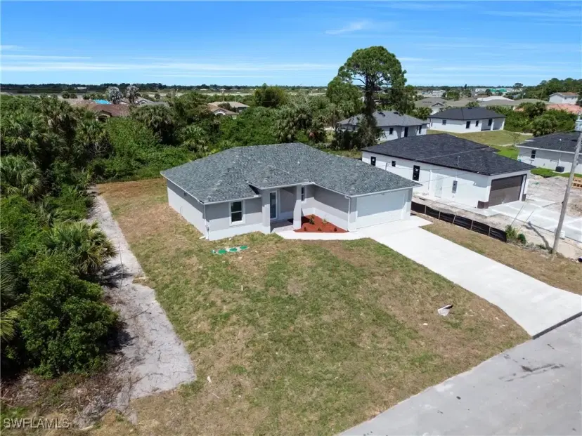 Picture of 330 Larose Ave, Lehigh Acres FL 33974