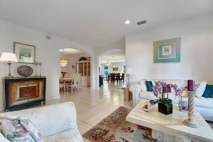 Picture of 6443 Paradise Cove, West Palm Beach FL 33411