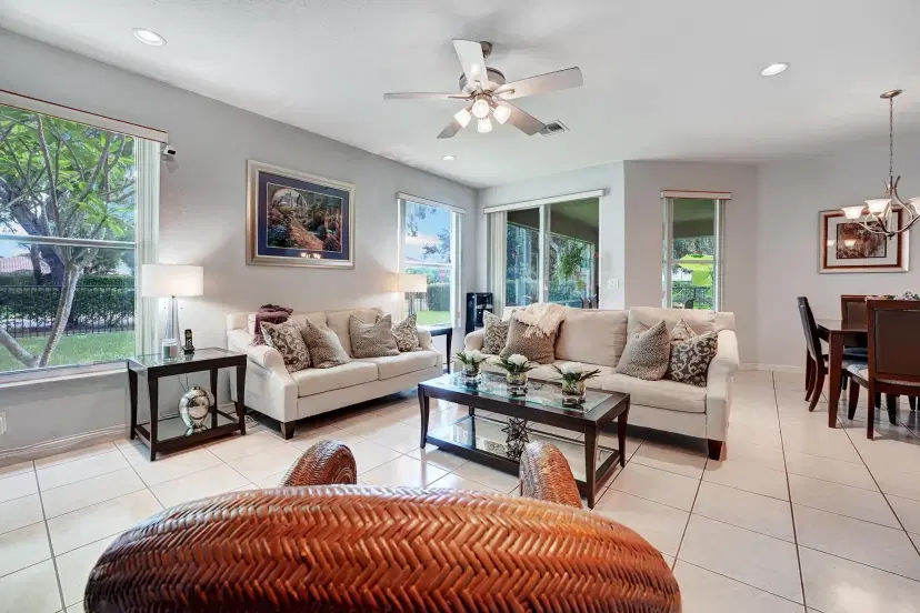 Picture of 6443 Paradise Cove, West Palm Beach FL 33411
