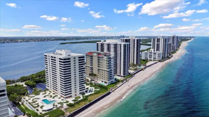 Picture of 5280 SE N. Ocean Drive 8E, Riviera Beach FL 33404