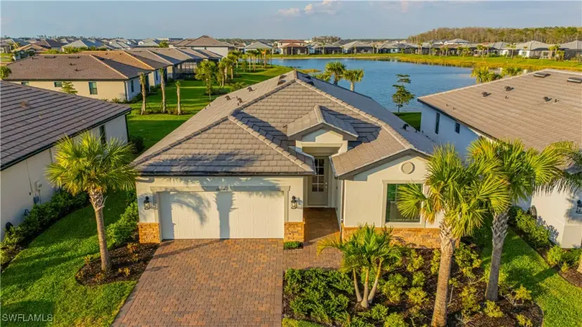 Picture of 18664 Ives Dr, Estero FL 33928