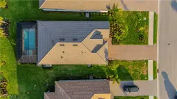 Picture of 18664 Ives Dr, Estero, FL 33928