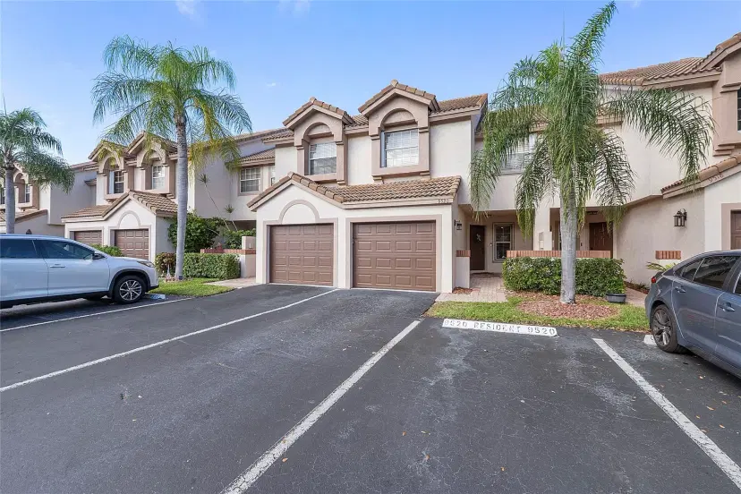 Picture of 9520 Boca River Cir 9520, Boca Raton FL 33434