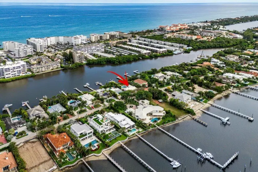 Picture of 720 N Atlantic Drive, Lantana FL 33462