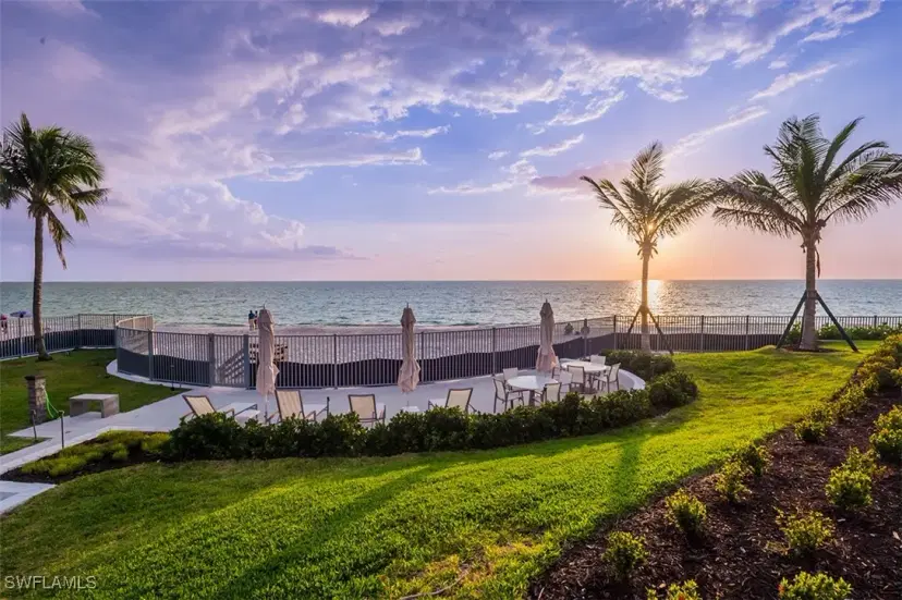 Picture of 3401 Gulf Shore Blvd N 506, Naples FL 34103