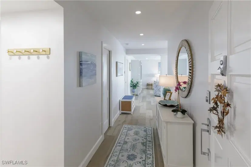 Picture of 3401 Gulf Shore Blvd N 506, Naples FL 34103