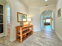 Picture of 11550 Onyx Cir, Fort Myers, FL 33913