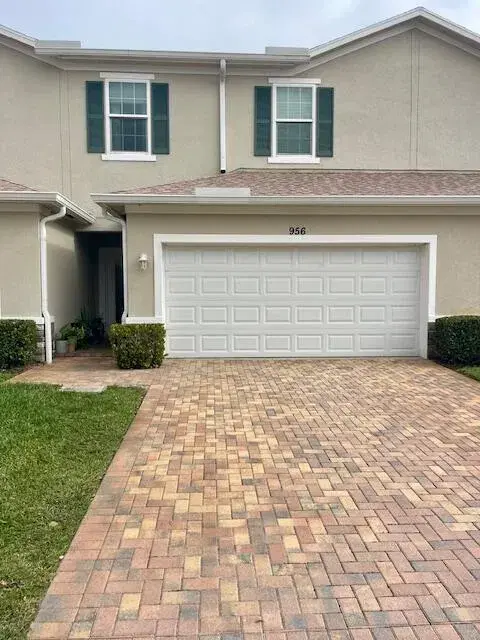 Picture of 956 NE Trailside Run, Port St Lucie FL 34983
