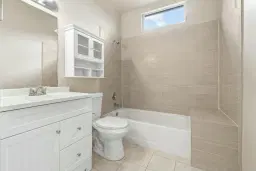 Picture of 262 Maplecrest Circle, Jupiter, FL 33458