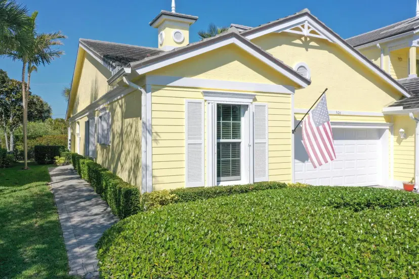 Picture of 506 Mariner Bay Boulevard, Fort Pierce FL 34949