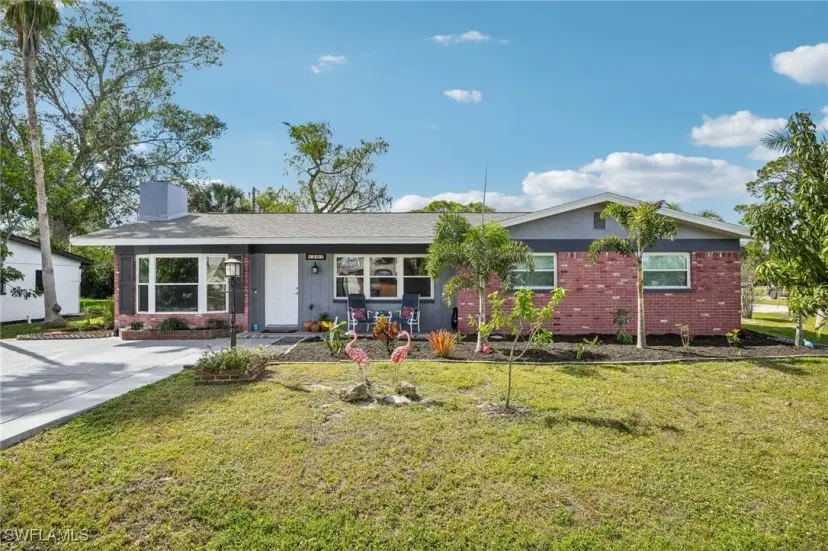 Picture of 8501 Chatham St, Fort Myers FL 33907