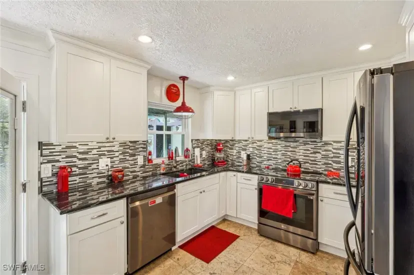 Picture of 8501 Chatham St, Fort Myers FL 33907