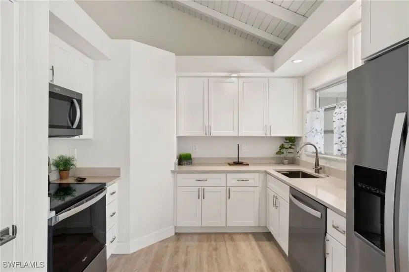 Picture of 1160 Fourwinds Ave, Marco Island FL 34145
