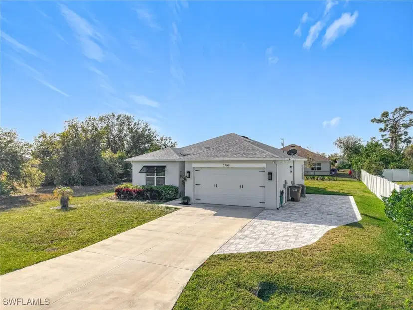 Picture of 2700 SW 2Nd Ter, Cape Coral FL 33991