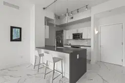 Picture of 550 Okeechobee Boulevard Uph-03, West Palm Beach, FL 33401