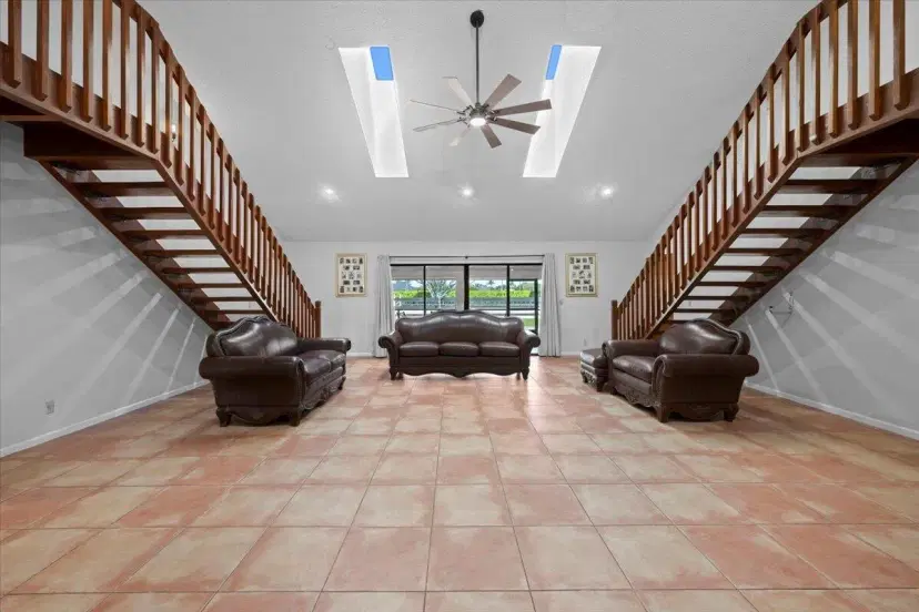 Picture of 14179 Laurel Trail S, Wellington FL 33414
