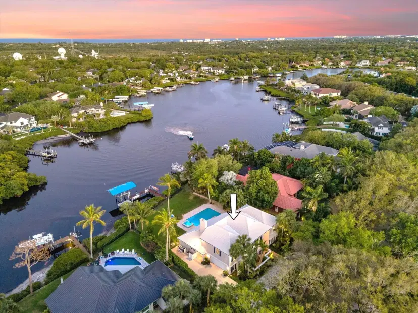 Picture of 18420 SE Heritage Drive, Tequesta FL 33469