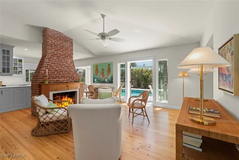 Picture of 1222 Ferry Rd, Sanibel FL 33957
