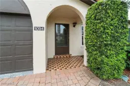 Picture of 1094 Forest Lakes Dr, Naples, FL 34105