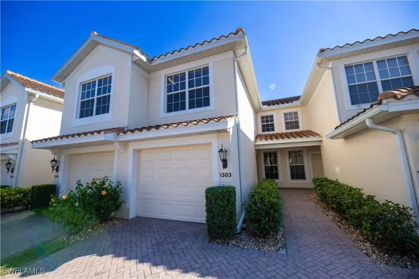 Picture of 1415 Tiffany Ln 1303, Naples FL 34105