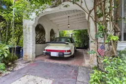 Picture of 810 Messina Ave, Coral Gables, FL 33134