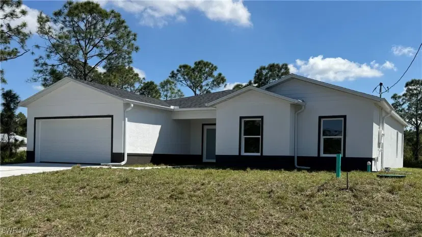 Picture of 325 Hermosa Ave, Lehigh Acres FL 33974