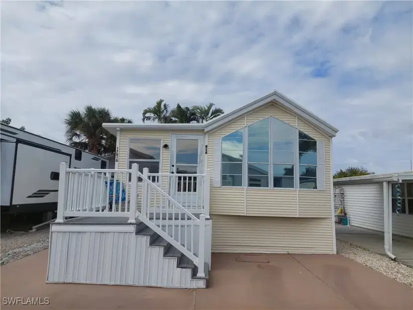 Picture of 17010 Puppy Dog Dr, Fort Myers FL 33908