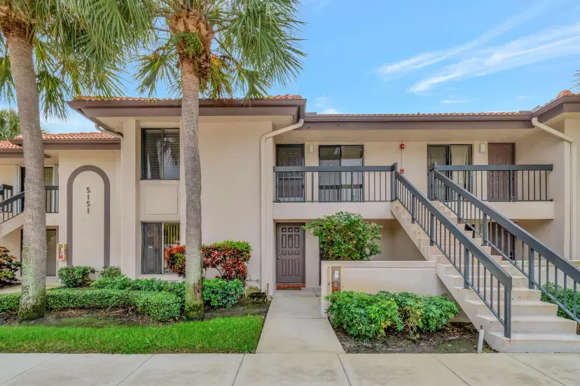 Picture of 5151 W Club Circle 207, Boca Raton FL 33487