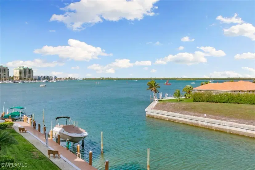 Picture of 991 N Barfield Dr 205, Marco Island FL 34145