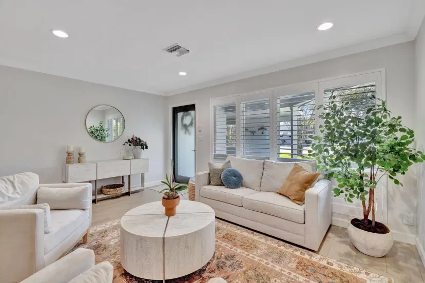 Picture of 5620 NE 21St Dr, Fort Lauderdale FL 33308