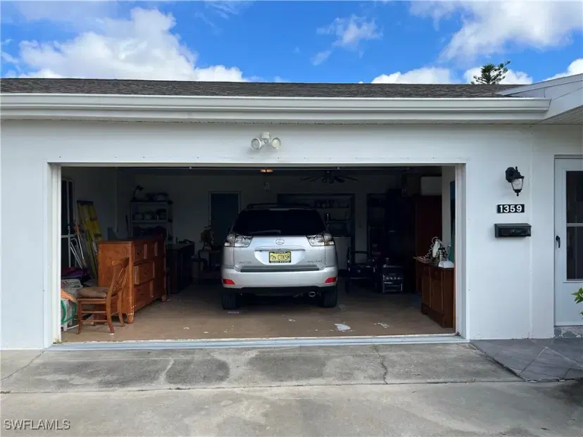 Picture of 1359 Myerlee Country Club Blvd, Fort Myers FL 33919