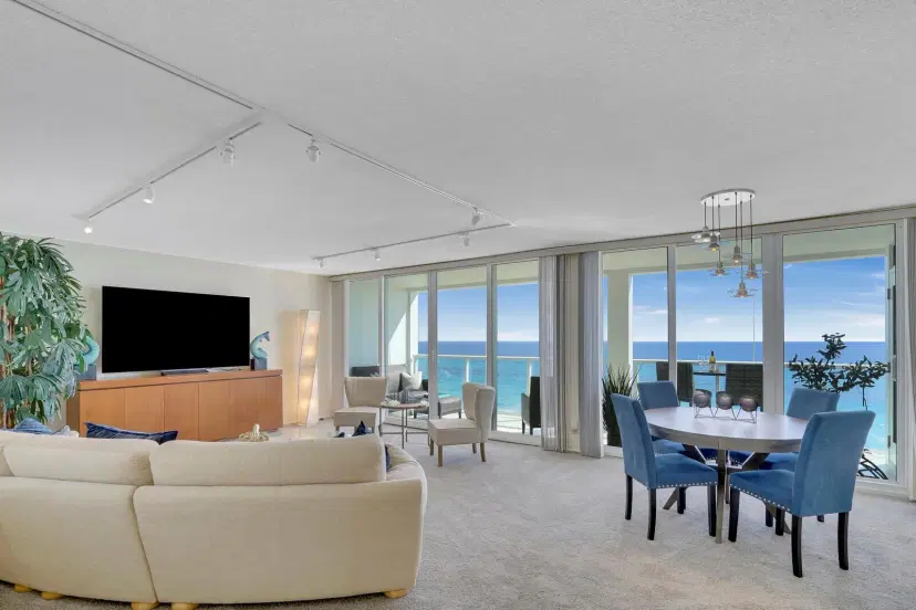 Picture of 2800 S Ocean Boulevard 7E, Boca Raton FL 33432