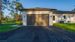 Picture of 2660 56Th Ave Ne, Naples, FL 34120