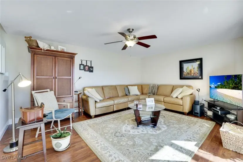 Picture of 128 Lake Point Ln, Naples FL 34112