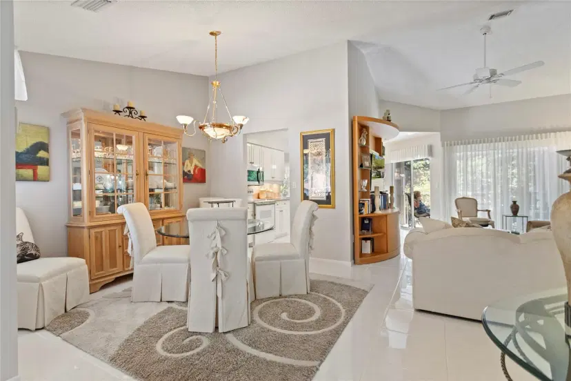 Picture of 9210 NW 9Th Ct C-2L, Plantation FL 33324