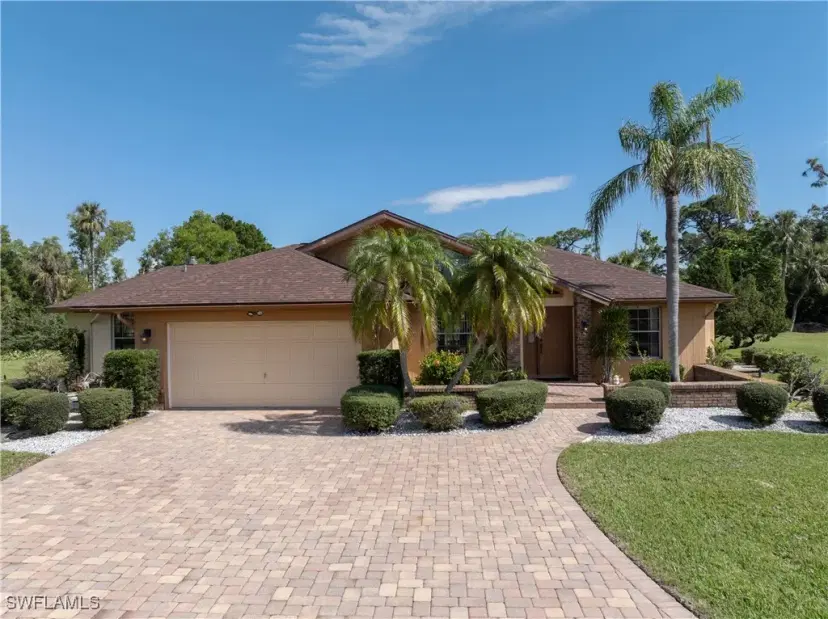 Picture of 4340 Glasgow Ct, North Fort Myers FL 33903