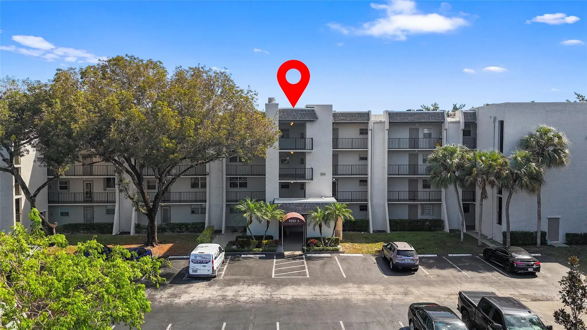 Picture of 9230 Lagoon Pl 404, Davie, FL 33324