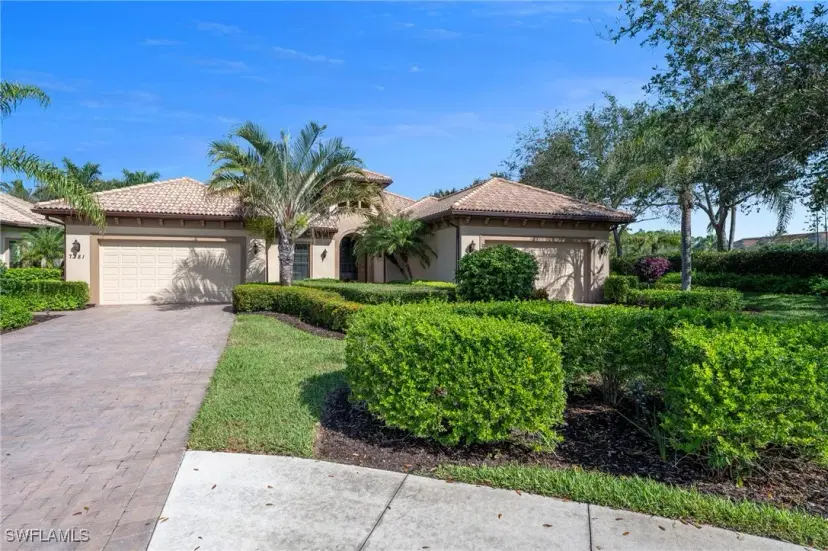 Picture of 7377 Moorgate Point Way, Naples FL 34113