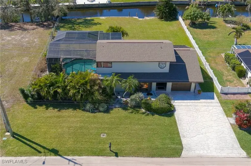 Picture of 27080 Holly Ln, Bonita Springs FL 34135