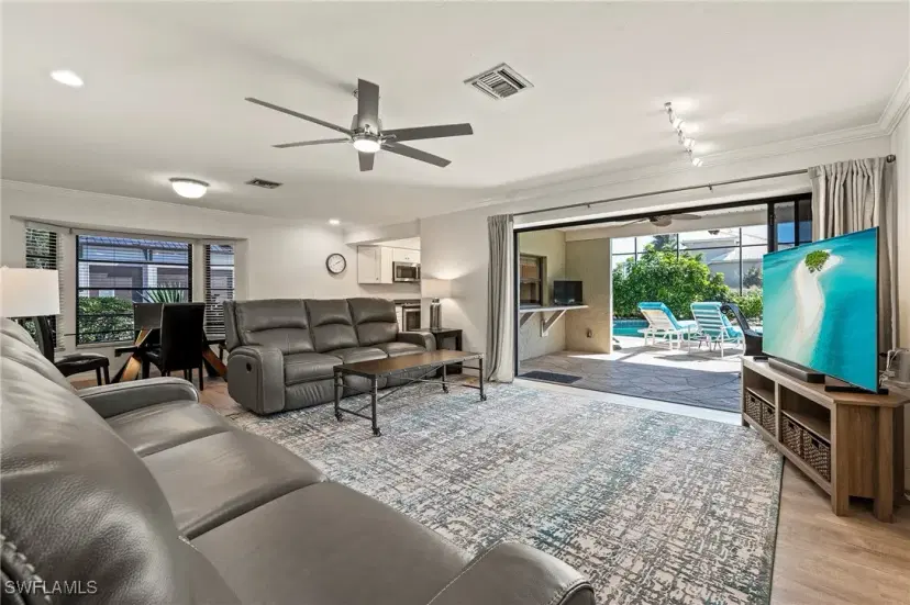 Picture of 27080 Holly Ln, Bonita Springs FL 34135