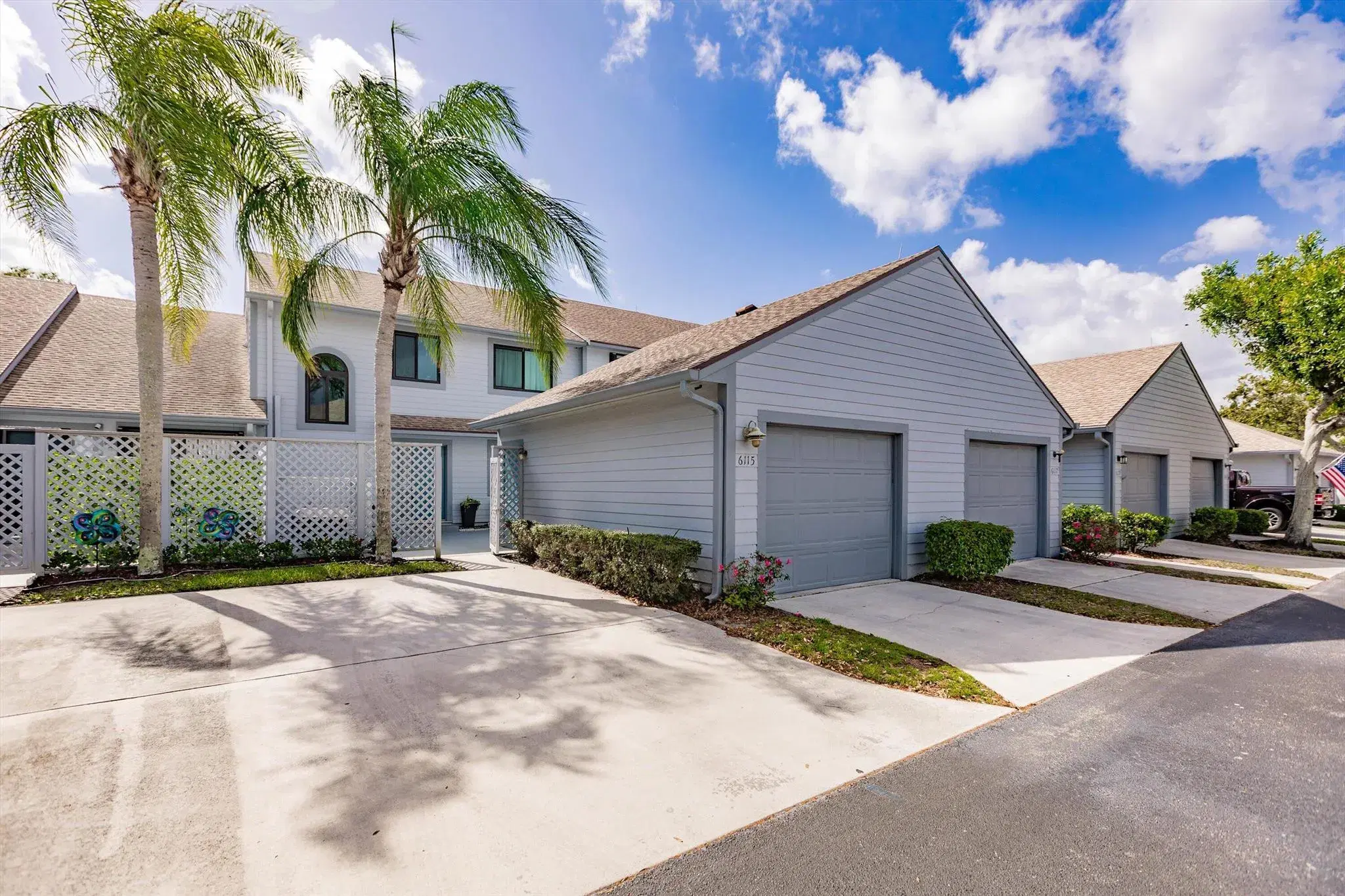 Picture of 6115 SE Georgetown Place 1006, Hobe Sound, FL 33455