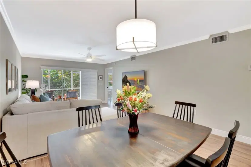 Picture of 3031 Sandpiper Bay Cir F106, Naples FL 34112