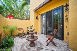 Picture of 9121 Chula Vista ST 12201, Naples, FL 34113