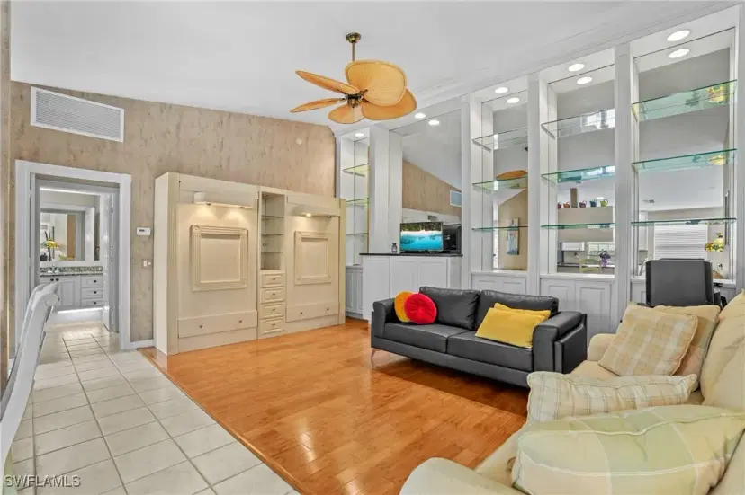 Picture of 4588 Pasadena Ct, Naples FL 34109