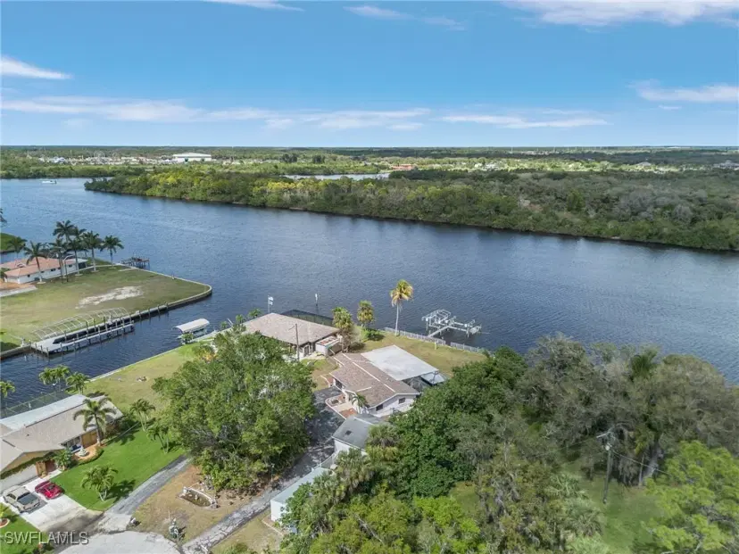 Picture of 2190 River Rd, Fort Myers FL 33905