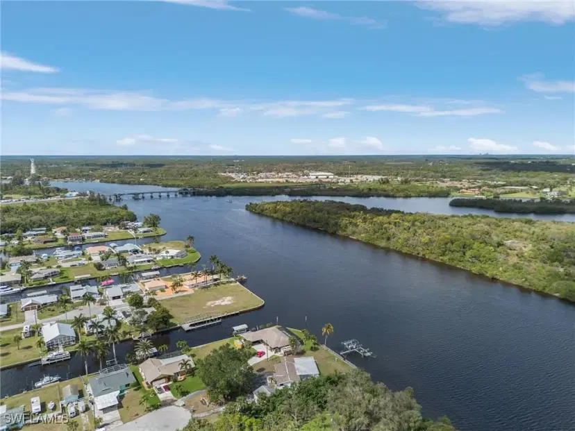 Picture of 2190 River Rd, Fort Myers FL 33905