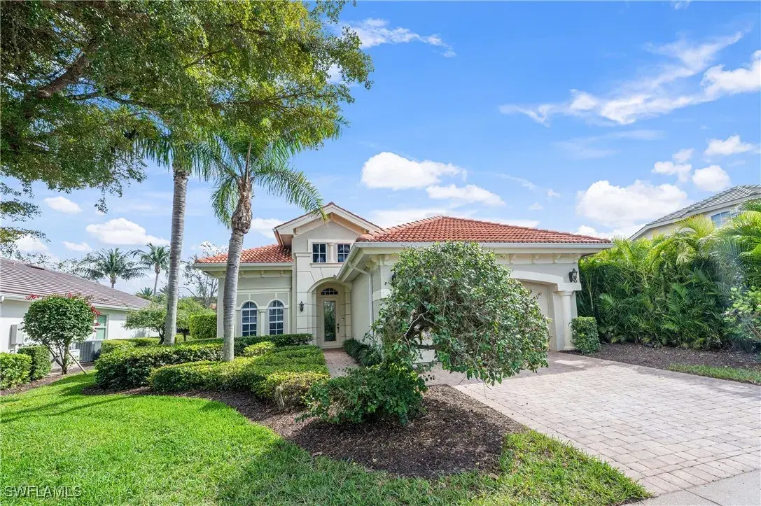 Picture of 6968 Mauna Loa Ln, Naples, FL 34113