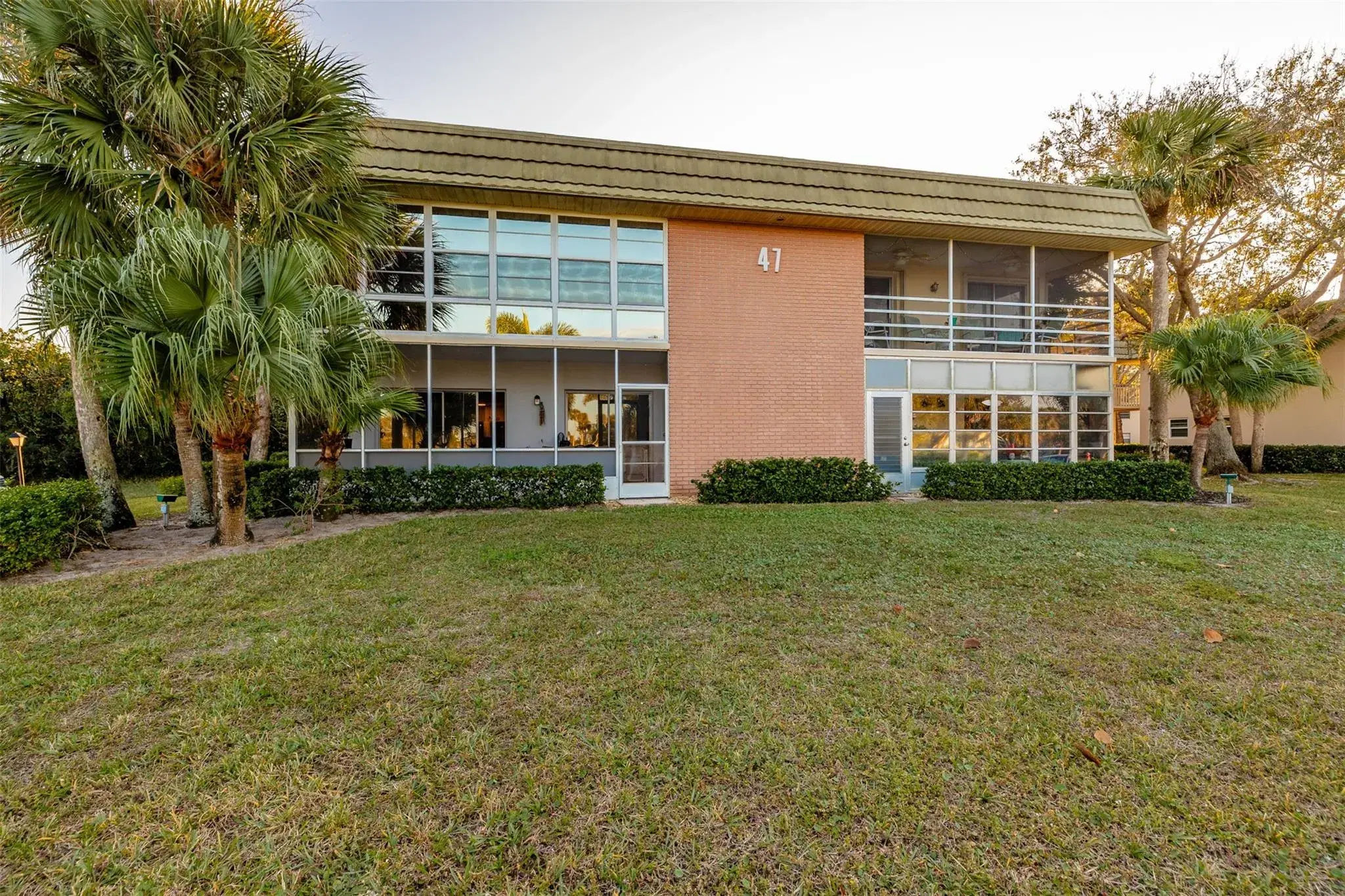 Picture of 47 Vista Gardens Trl 104, Vero Beach, FL 32962